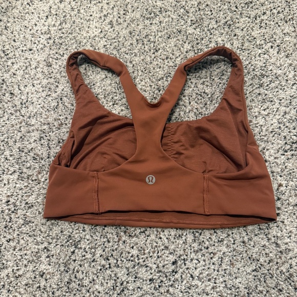 Lululemon Smooth Cover Bra - Picture 2 of 3